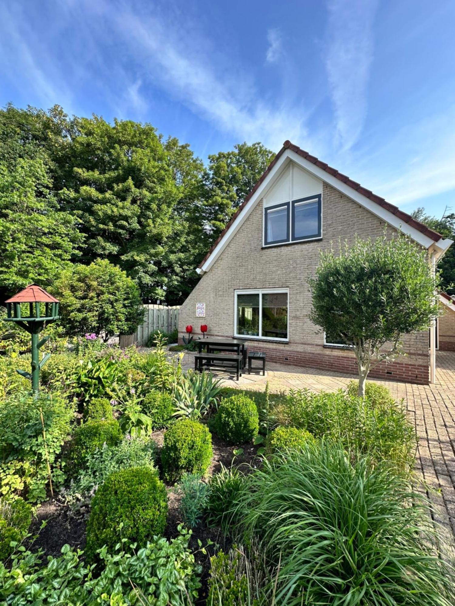 - Tulipa - Vakantiehuis Nabij De Bloembollenvelden, Het Meer En Strand ノールトウェイケルハウト　 エクステリア 写真